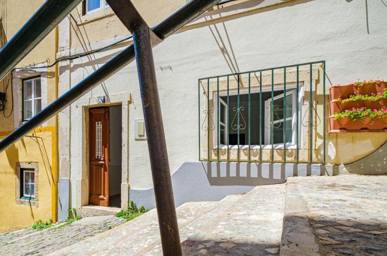 New! Unique 1 Bedroom Apartment- Santa Catarina 42 Лиссабон Экстерьер фото